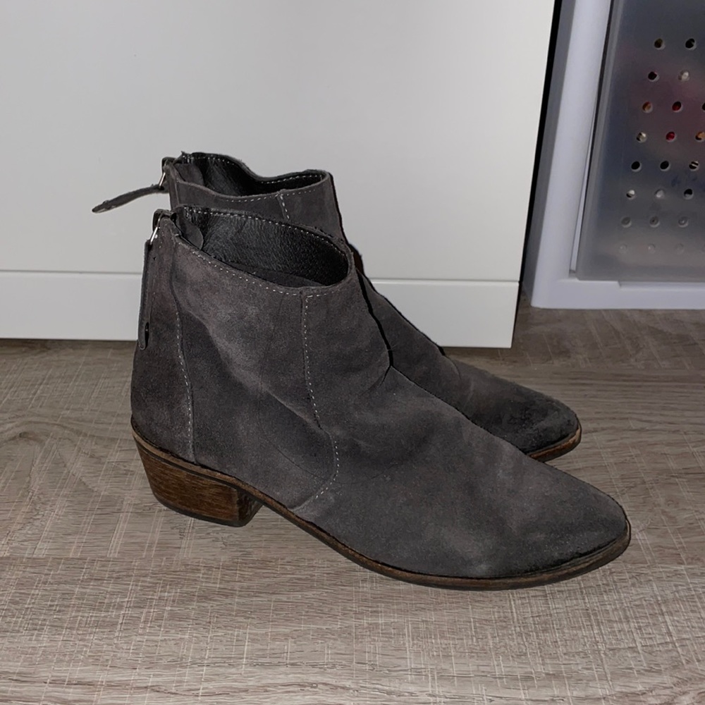 Washed Black Dolce Vita Booties